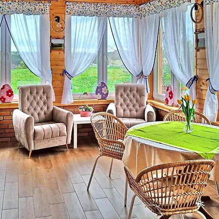 1 Bedroom Stunning In *