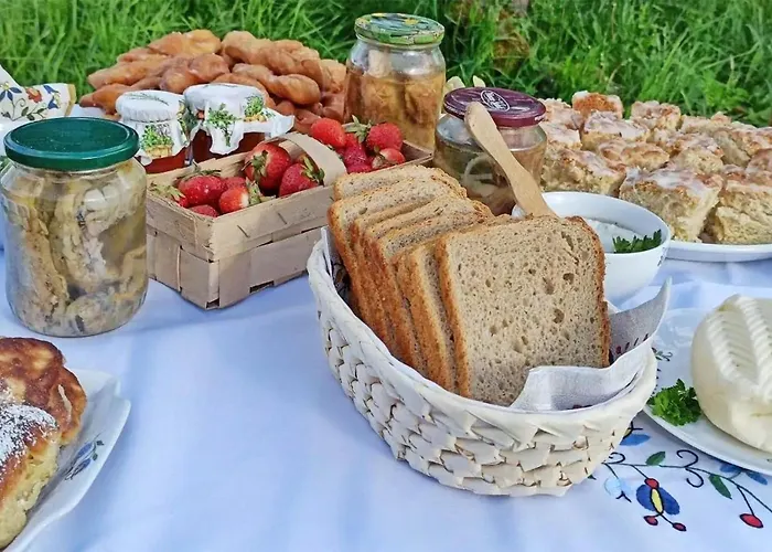 1 Bedroom Stunning In *